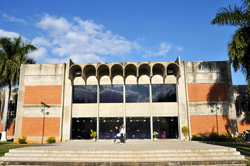 Fachada da Biblioteca Mauá
